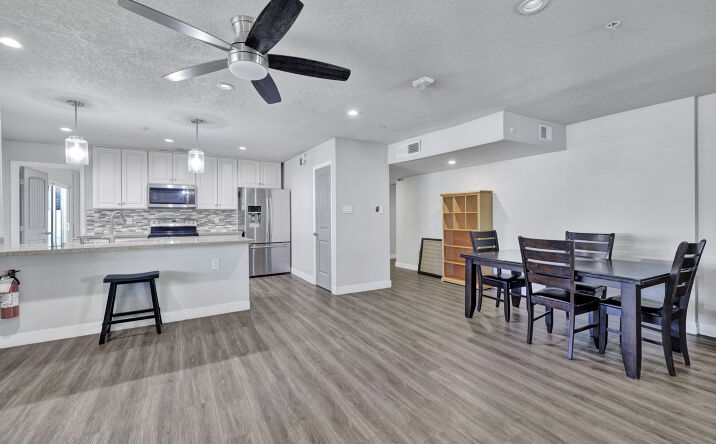 Pictures of Multifamily, Senior Living property located at Phoenix 85016, Phoenix, AZ 85016 for sales - image #1