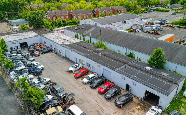 Pictures of Industrial property located at 3124 Westerville Rd, Columbus, OH 43224 for sales - image #1
