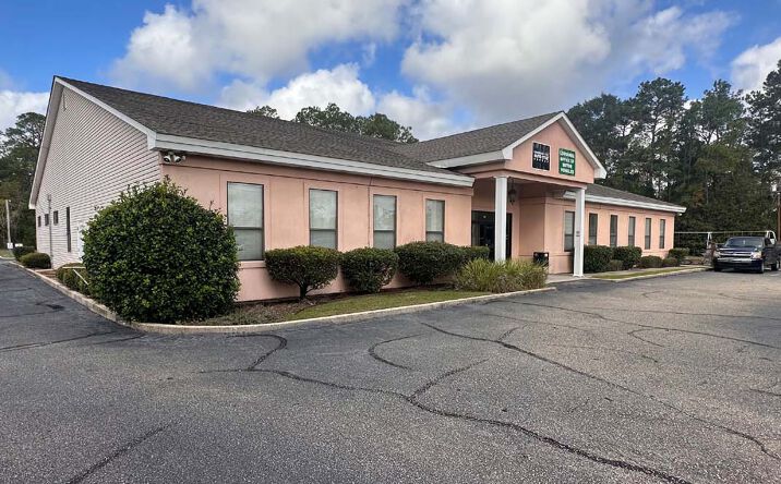 Pictures of Office property located at 1514 Lindberg Dr, Slidell, LA 70458 for sales - image #1