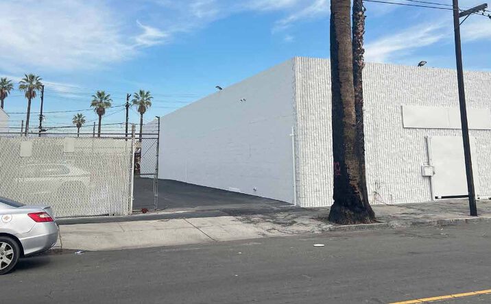 Pictures of Industrial property located at 1385 E 15th St, Los Angeles, CA 90021 for sales - image #1