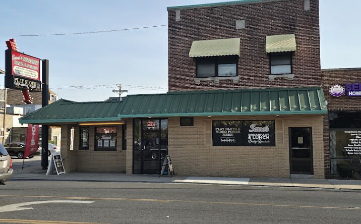 Pictures of Retail, Business for Sale property located at 5615 W Roosevelt Rd, Cicero, IL 60804 for sales - image #1