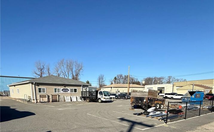 Pictures of Retail, Land property located at 129 Calder Street, Cranston, RI 02920 for sales - image #1