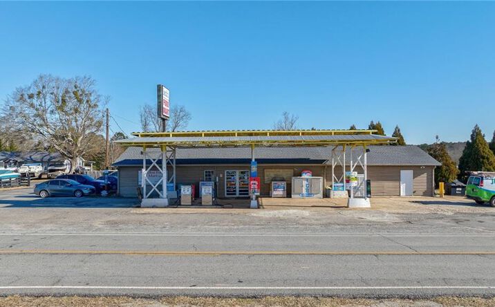 Pictures of Retail property located at 2550 Parks Mill Road, Buckhead, GA 30625 for sales - image #1