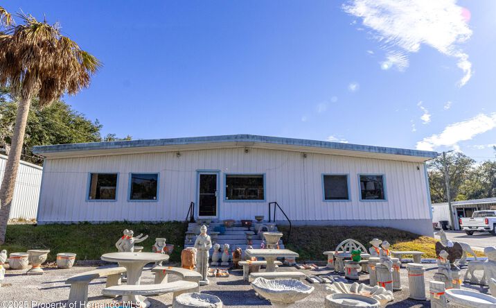 Pictures of Special Purpose property located at 1350 Ponce De Leon Boulevard, Brooksville, FL 34601 for sales - image #1