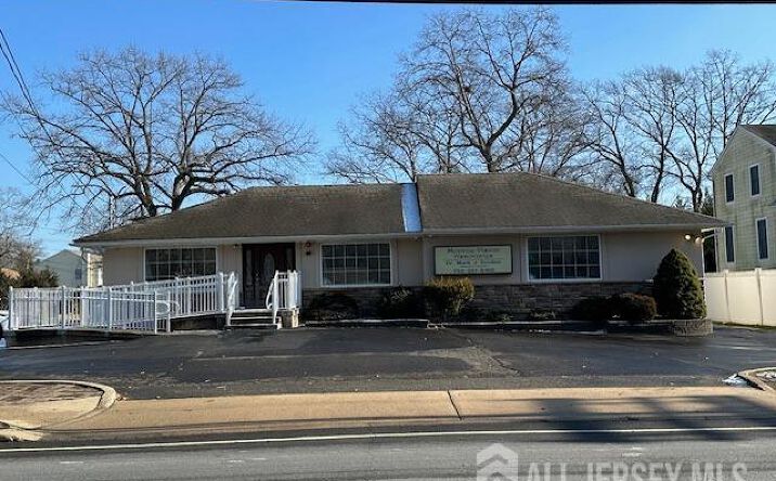 Pictures of Land, Office, Retail property located at 333 Spotswood Englishtown Road, Monroe, NJ 08831 for sales - image #1