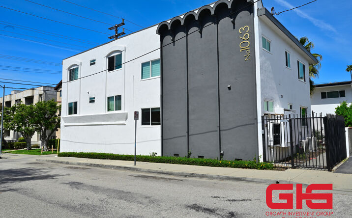 Pictures of Multifamily property located at 1063 Justin Ave, Glendale, CA 91201 for sales - image #1