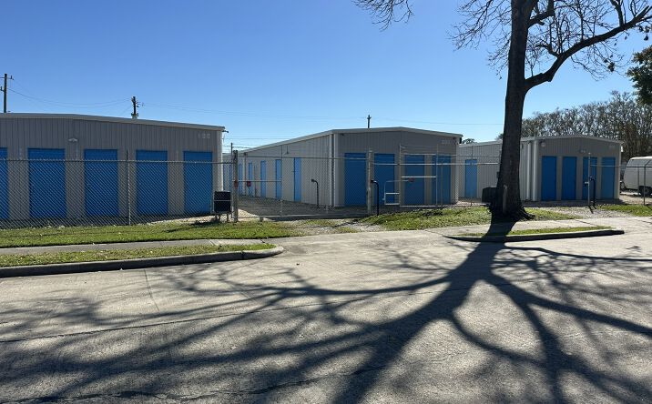 Pictures of Self Storage property located at 150 N Live Oak St, Webster, TX 77598 for sales - image #1