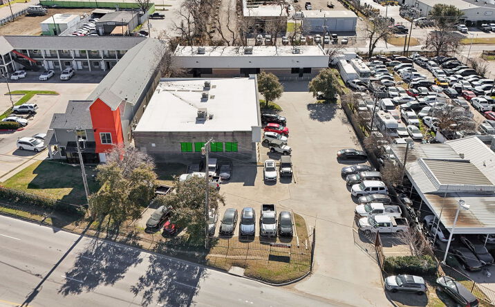 Pictures of Industrial, Retail property located at 2018 W Northwest Hwy, Dallas, TX 75220 for sales - image #1