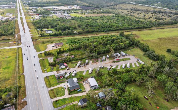 Pictures of Multifamily property located at 14078 Business SH-288b, Angleton, TX 77515 for sales - image #1