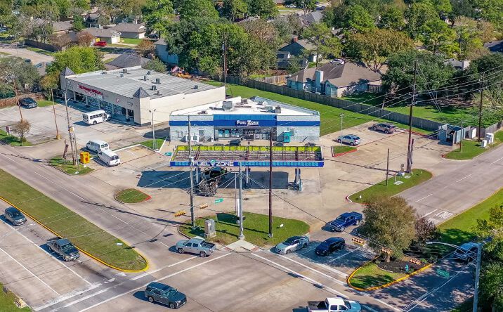 Pictures of Retail property located at 9531 Fallbrook Dr, Houston, TX 77064 for sales - image #1