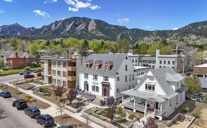 Pictures of Multifamily property located at 1027 14th St, Boulder, CO 80302 for sales - image #1