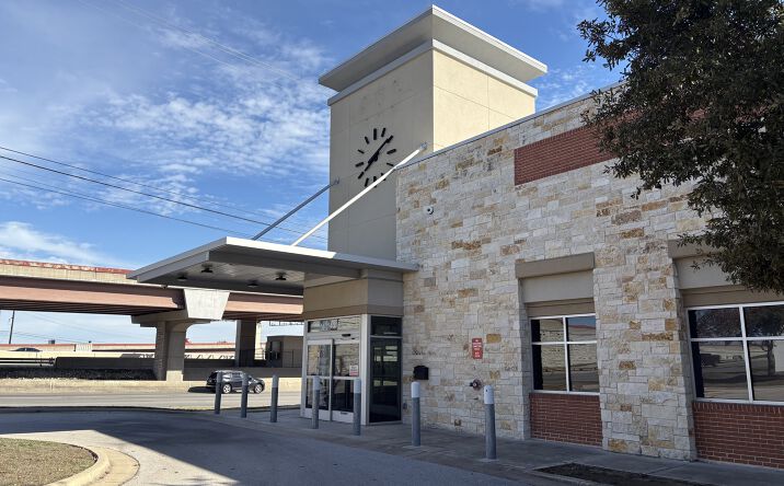 Pictures of Office, Retail property located at 14016 N Hwy 183, Austin, TX 78717 for sales - image #1
