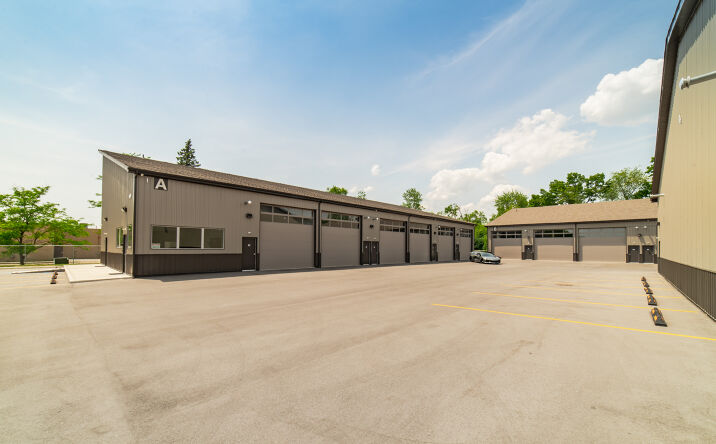 Pictures of Industrial, Mixed Use, Office, Self Storage, Special Purpose property located at 1641 Balian, Waterford, MI 48327 for sales - image #1