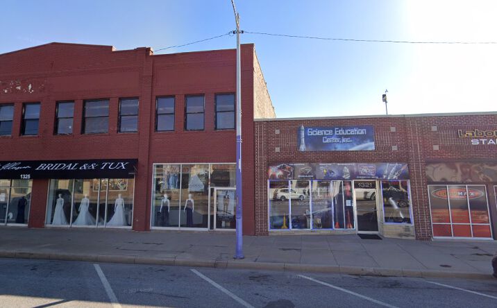 Pictures of Office, Retail property located at 1319 E Douglas Ave, Wichita, KS 67211 for sales - image #1