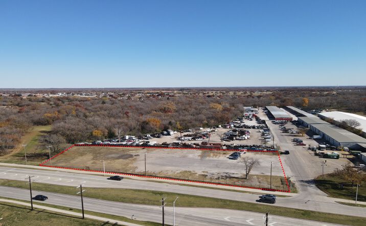 Pictures of Land property located at 627 S Mayhill Rd, Denton, TX 76208 for sales - image #1