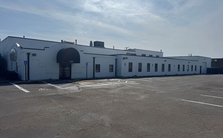 Pictures of Industrial property located at 24435 Halsted Rd, Farmington Hills, MI 48335 for sales - image #1