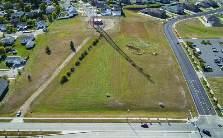 Pictures of Land property located at 829 43rd Ave NE, Bismarck, ND 58503 for sales - image #1