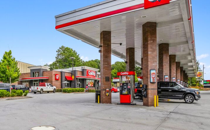 Pictures of Retail property located at 3229 Peachtree Corners Cir, Peachtree Corners, GA 30092 for sales - image #1