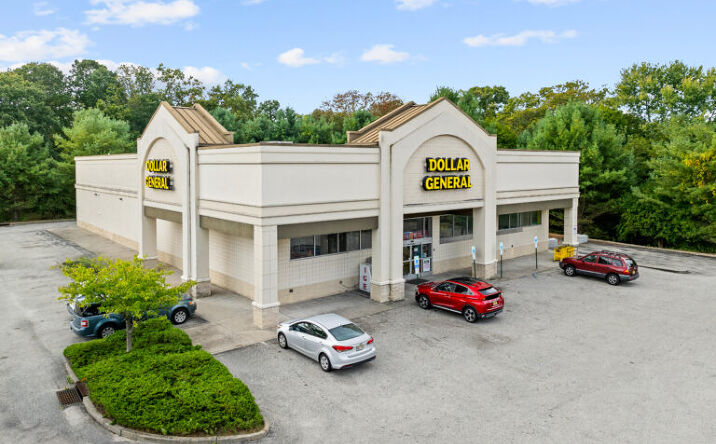 Pictures of Retail property located at 1601 Williamstown Erial Rd, Sicklerville, NJ 08081 for sales - image #1