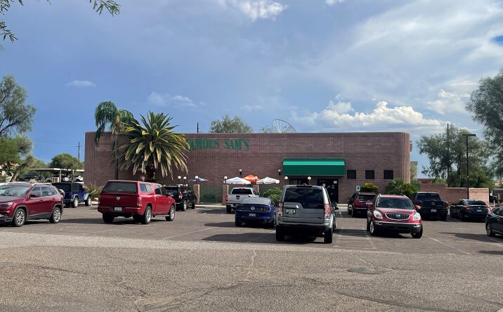 Pictures of Retail, Office, Land property located at 8058 N Oracle Rd, Tucson, AZ 85704 for sales - image #1