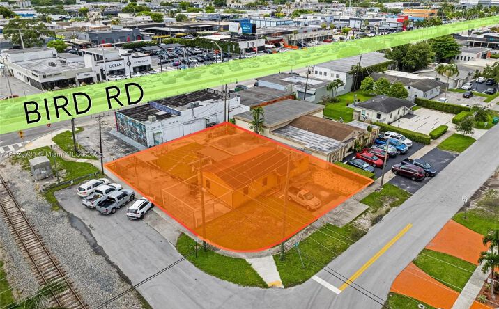 Pictures of Mixed Use, Retail property located at 7200 SW 39th Ter, Miami, FL 33155 for sales - image #1