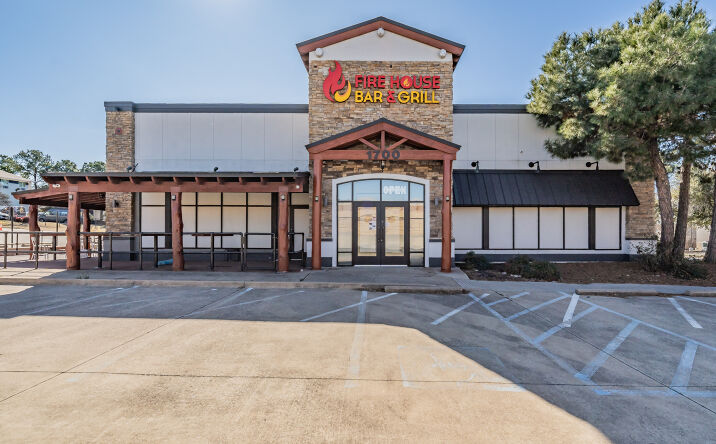 Pictures of Retail property located at 1700 Airport Fwy, Bedford, TX 76022 for sales - image #1