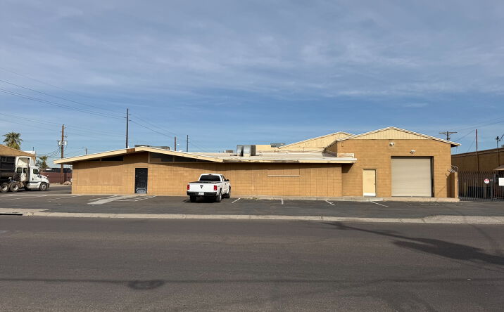 Pictures of Industrial property located at 3825 N 39th Ave, Phoenix, AZ 85019 for sales - image #1