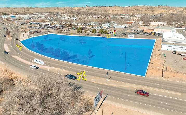 Pictures of Land property located at 903 W Main St, Farmington, NM 87401 for sales - image #1