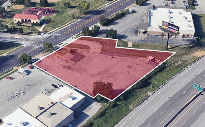 Pictures of Land property located at 4100 and 4202 S Broadway, St. Louis, MO 63111 for sales - image #1