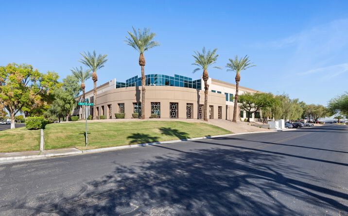 Pictures of Office property located at 880 Grier Dr, Las Vegas, NV 89119 for sales - image #1