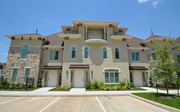 Pictures of Office property located at 6542 Greatwood Pkwy, Sugar Land, TX 77479 for sales - image #1