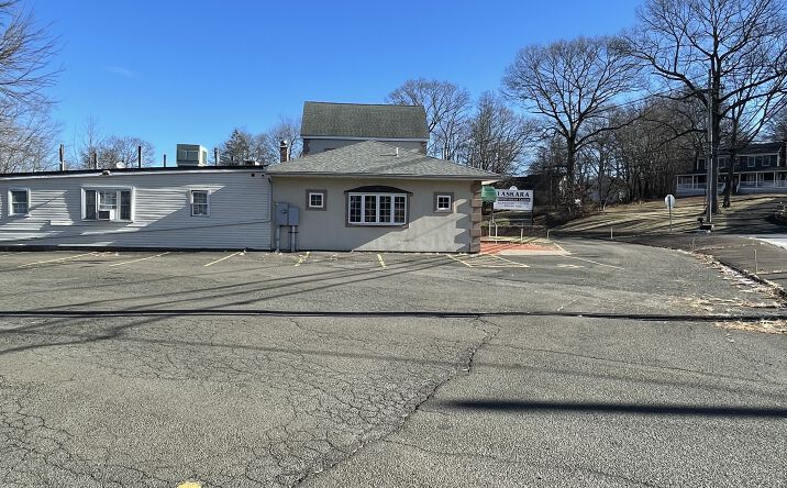 Pictures of Hospitality, Retail property located at 295 Parker Farms Rd, Wallingford, CT 06492 for sales - image #1