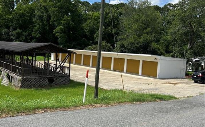 Pictures of Self Storage property located at 704 Symonds St, Vidalia, GA 30474 for sales - image #1