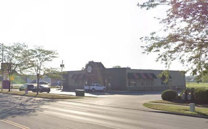 Pictures of Retail property located at 1815 Columbus Ave, Washington Court House, OH 43160 for sales - image #1