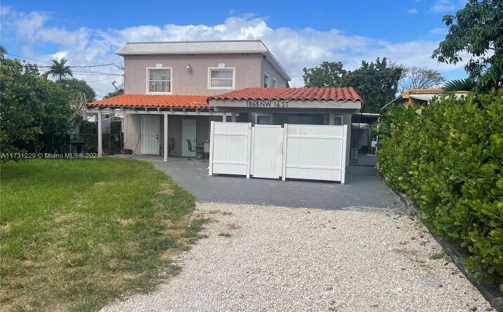 Pictures of Multifamily property located at 1865 NW 16th St, Miami, FL 33125 for sales - image #1