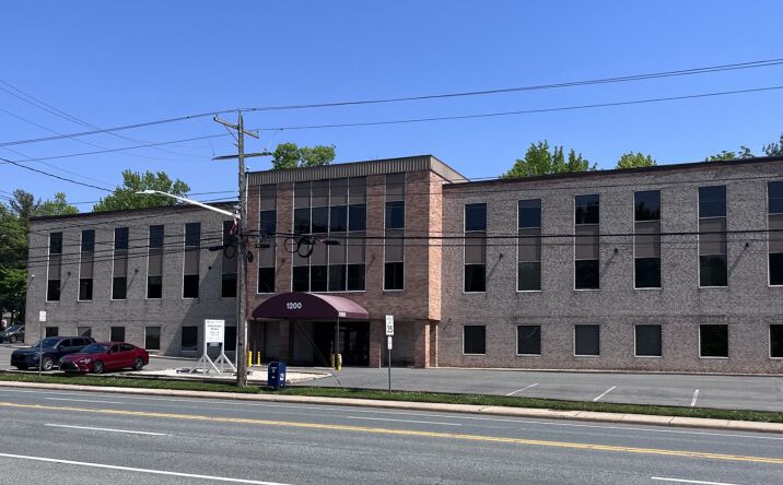 Pictures of Office property located at 1200 Philadelphia Pike, Wilmington, DE 19809 for sales - image #1