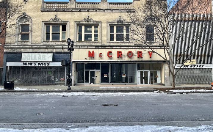 Pictures of Hospitality, Mixed Use, Multifamily, Office property located at 544 S 4th St, Louisville, KY 40202 for sales - image #1