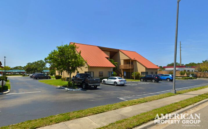 Pictures of Office property located at 2831 Ringling Boulevard, Sarasota, FL 34237 for sales - image #1