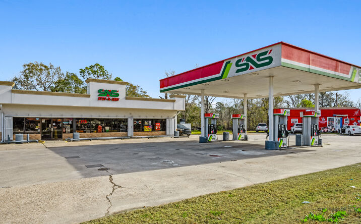 Pictures of Business for Sale, Retail property located at 20025 FM 1485, New Caney, TX 77357 for comps - image #1