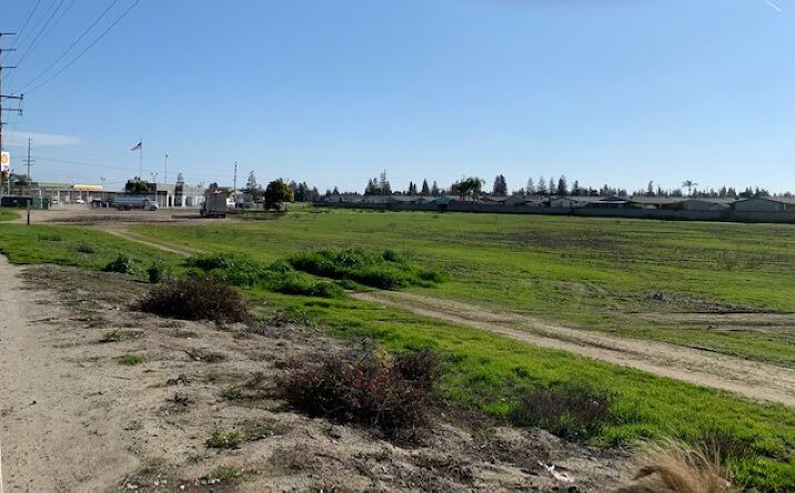 Pictures of Land property located at S/W Corner of  M Street & Cartmill, Tulare, CA 93274 for sales - image #1