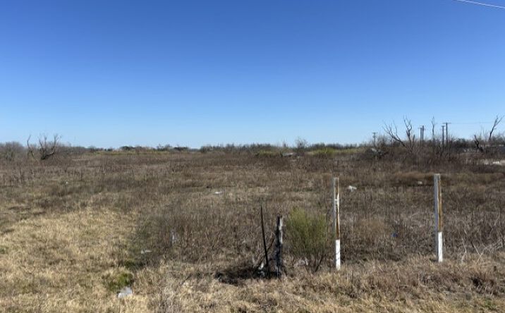 Pictures of Land property located at 4030 N Main St, Taylor, TX 76574 for sales - image #1
