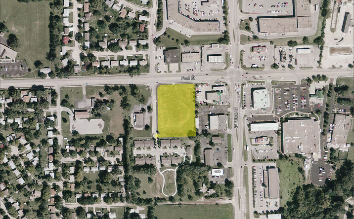 Pictures of Land property located at 9103 Fort St, Omaha, NE 68134 for sales - image #1
