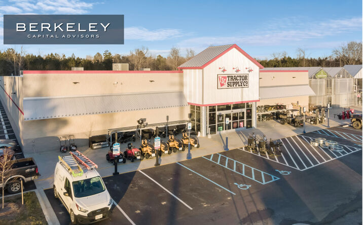 Pictures of Retail property located at 183 General Puller Hwy, Saluda, VA 23149 for sales - image #1