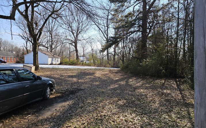 Pictures of Land property located at 110 Birch Street, Jackson, TN 38301 for sales - image #1