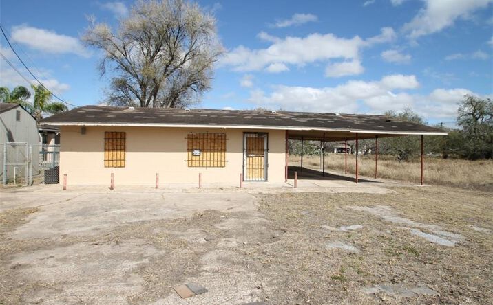 Pictures of Land property located at 2619 W Mile 7 North, Weslaco, TX 78596 for sales - image #1