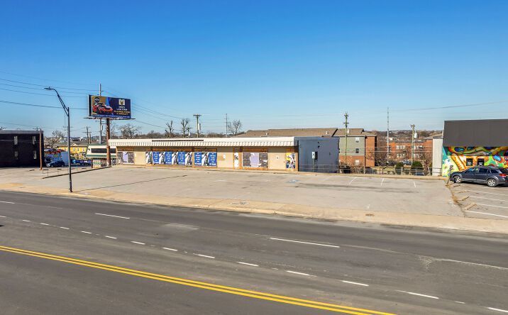Pictures of Land, Retail property located at 701 Main St, Nashville, TN 37206 for sales - image #1