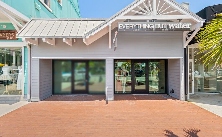 Pictures of Retail property located at 331 John Ringling Blvd, Sarasota, FL 34236 for sales - image #1