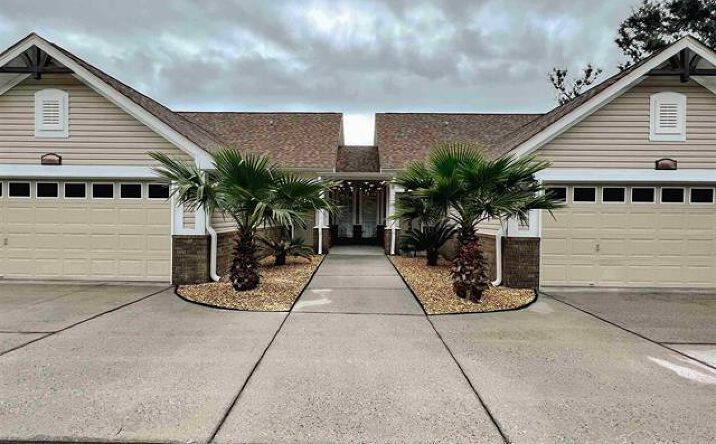 Pictures of Multifamily property located at 14013 Innerarity Point Rd, Pensacola, FL 32507 for sales - image #1