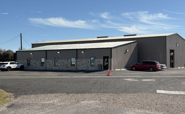 Pictures of Mixed Use, Office, Retail property located at TX-35, Rockport, TX 78382 for sales - image #1