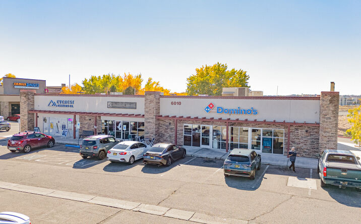 Pictures of Retail property located at 6010 Coors Blvd NW, Albuquerque, NM 87120 for sales - image #1